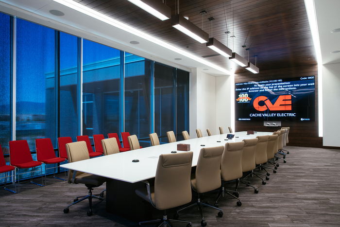 辦公室房梁怎樣裝修設(shè)計(jì)？