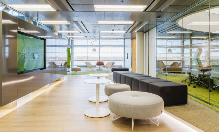 窗戶(hù)正對(duì)寫(xiě)字樓過(guò)道風(fēng)水上有什么影響？