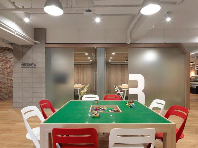 動(dòng)漫公司工業(yè)風(fēng)辦公室裝修設(shè)計(jì)案例效果圖