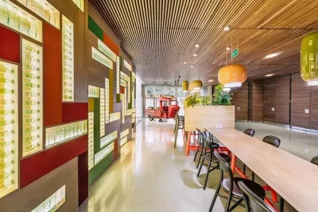 既有感官愉悅，又能體現(xiàn)品牌價(jià)值，我就服可口可樂的辦公室設(shè)計(jì)！