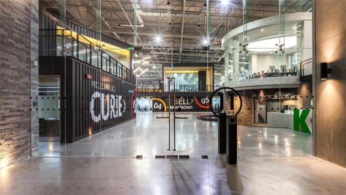 辦公空間，辦公室設(shè)計，科技公司辦公室設(shè)計，現(xiàn)代風格辦公室，創(chuàng)意社區(qū)