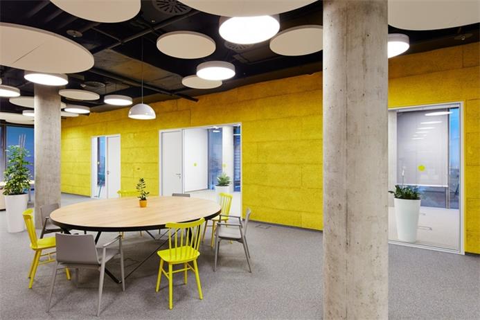 辦公空間，辦公室設(shè)計，科技公司辦公室設(shè)計，現(xiàn)代風格辦公室，在線旅行社