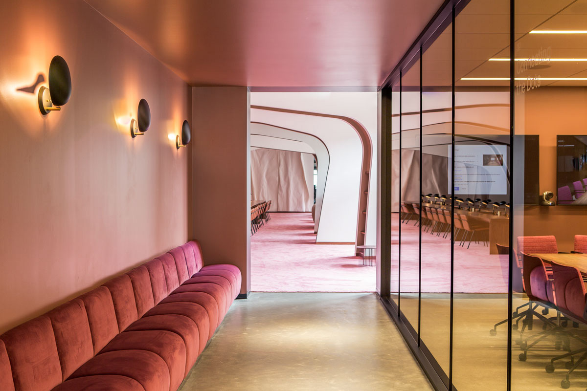 辦公空間，辦公室設(shè)計，科技公司辦公室設(shè)計，創(chuàng)意辦公室，現(xiàn)代風(fēng)格辦公室