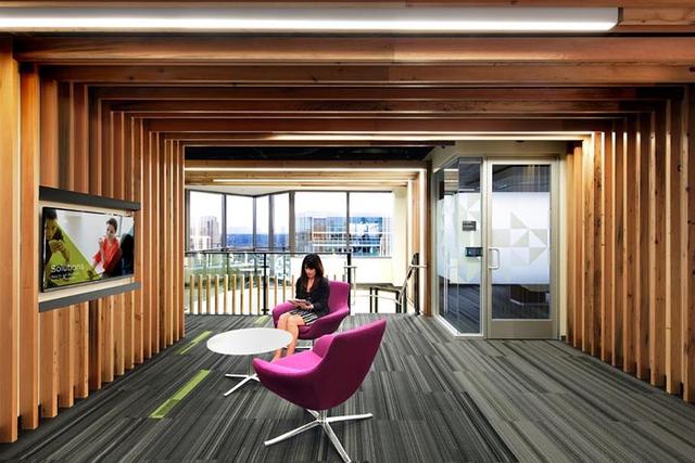 別小看回收木板條！美國VMware公司用它創(chuàng)造了獨特的木質(zhì)辦公空間