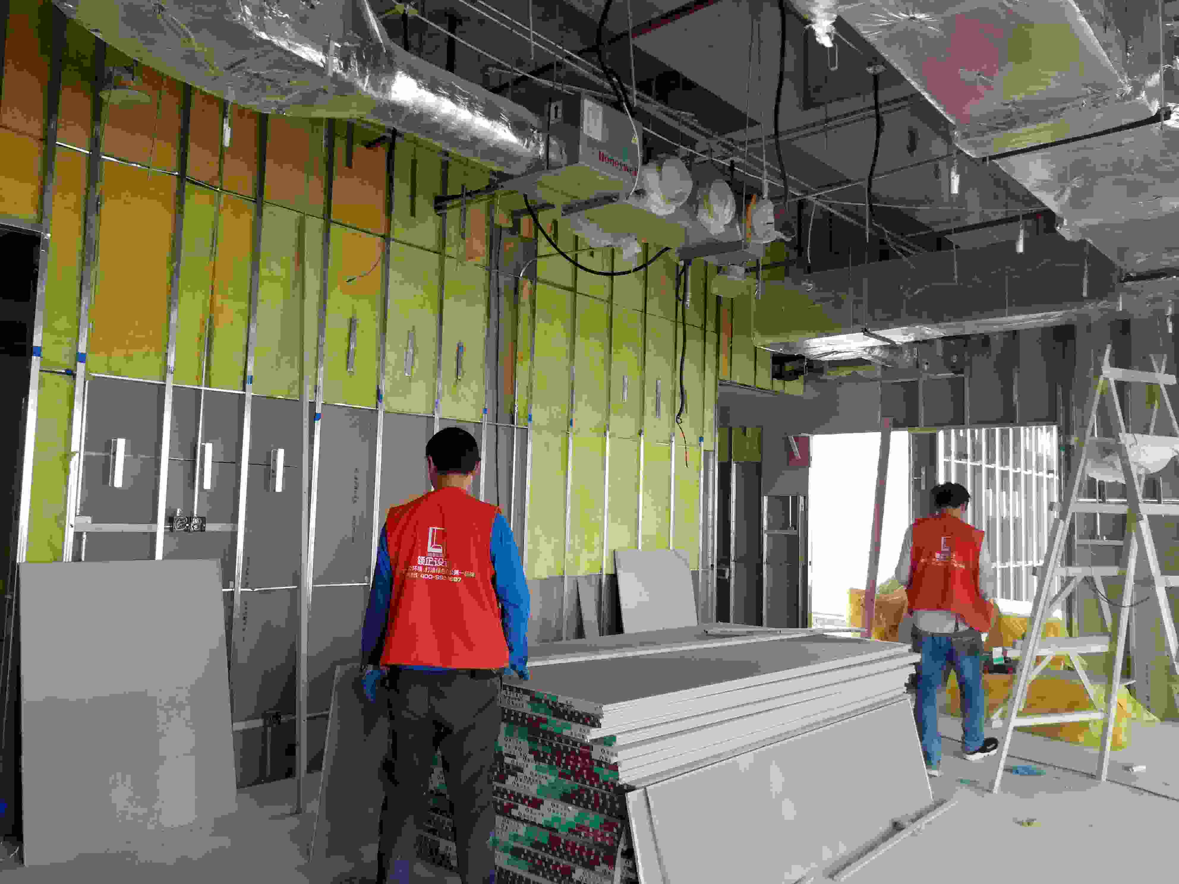 300平米的辦公室裝修花費(fèi)主要是花在什么地方？