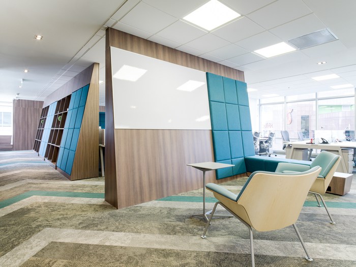 辦公室屋頂裝飾推薦什么風(fēng)格？