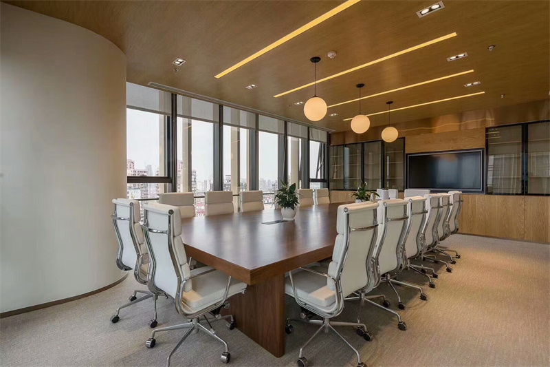 600平辦公室裝修設(shè)計(jì)？600平米辦公室設(shè)計(jì)選什么風(fēng)格？